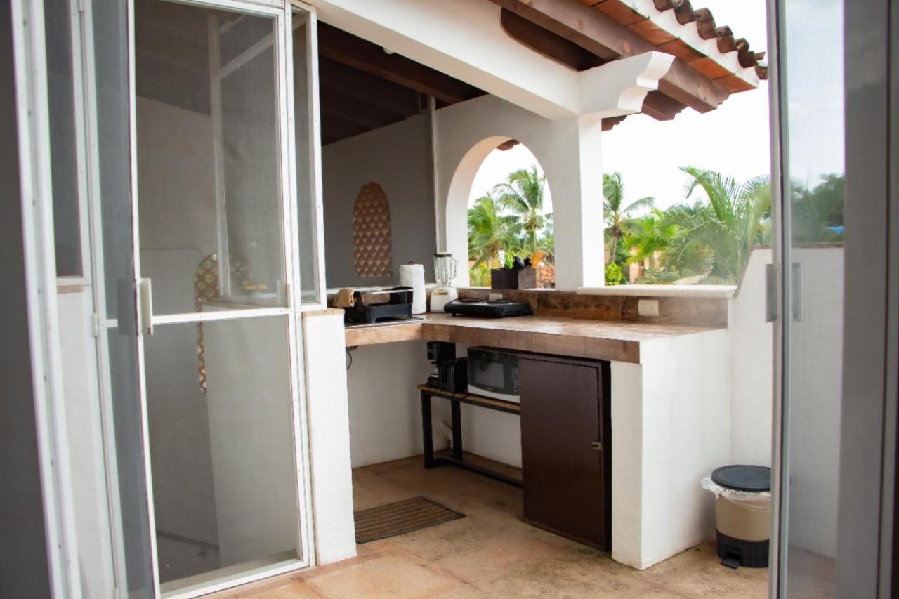 Aventura Pacifico Boutique Suites & Villas (Adults Only) Бусериас Экстерьер фото