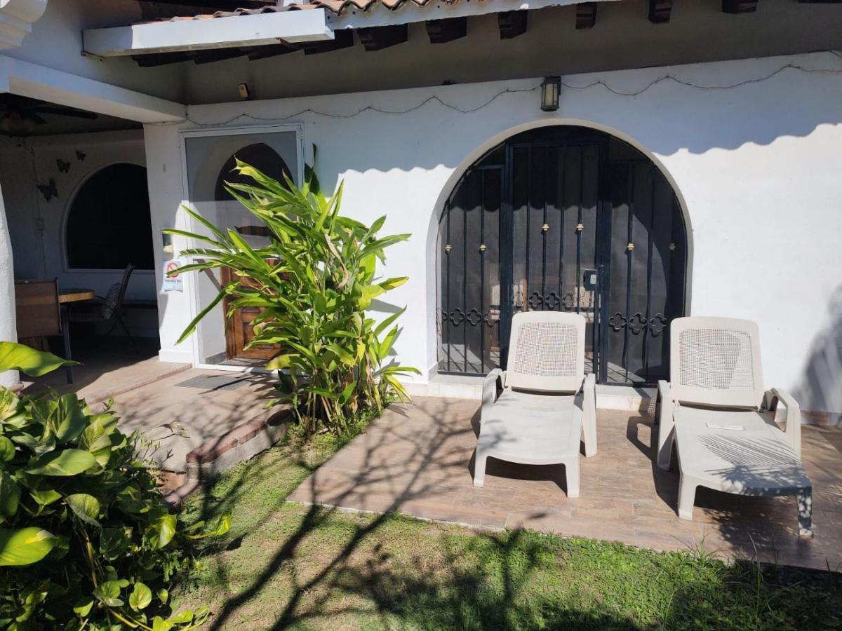 Aventura Pacifico Boutique Suites & Villas (Adults Only) Бусериас Экстерьер фото